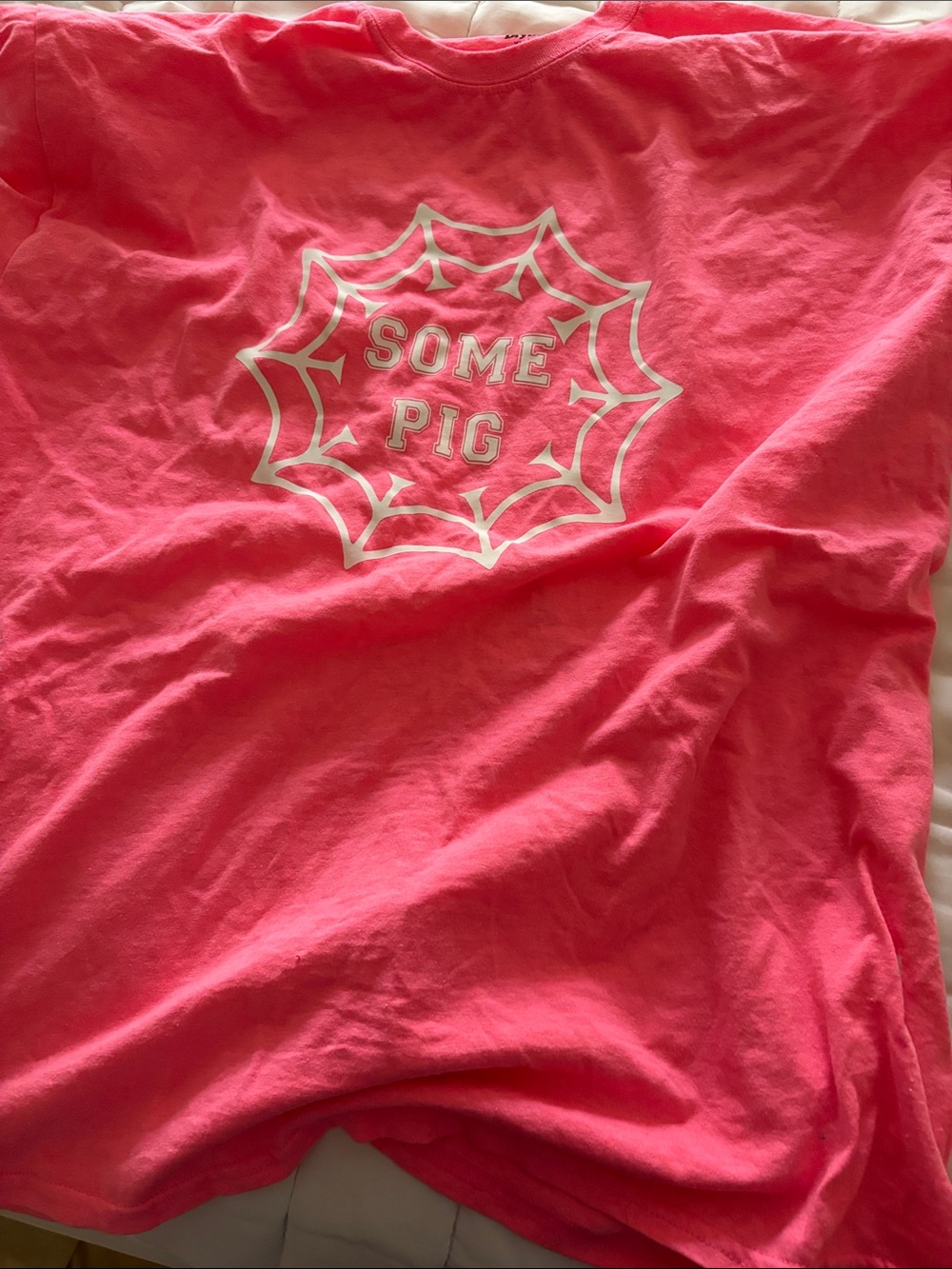 Adult XL Bright Pink Graphic Tee - "Some Pig"-cistume